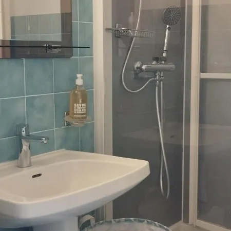 Escale Au Val De La 公寓 昂蒂布