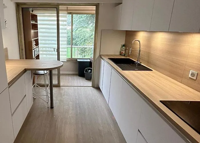 Διαμέρισμα Val De La 3p Piscine Parking *